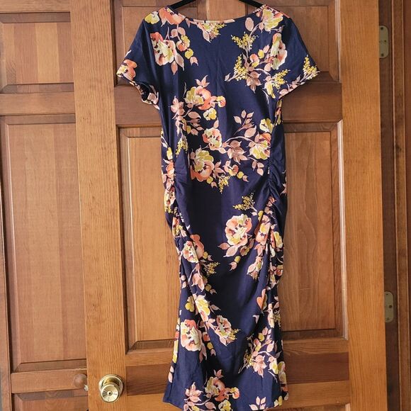 NEW Women's Medium Isabel Maternity Dress - Picture 4 of 4